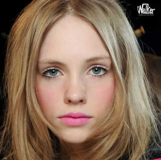 292600_532062863508491_1773983014_n